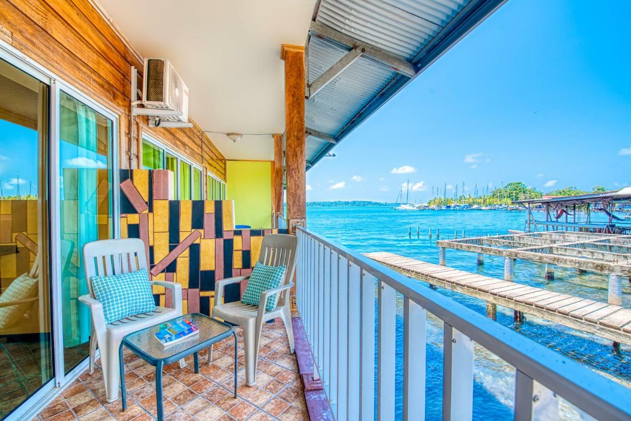 Los Balcones Over The Sea Hotel Bocas del Toro Dış mekan fotoğraf
